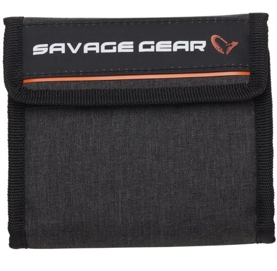 Savage gear pouzdro flip wallet rig and lure holds 14 & 8 bags 14x14 cm
